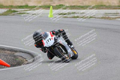 media/Mar-05-2023-TrackXperience (Sun) [[a95d40e56a]]/Group 3/session 2 turn 4/